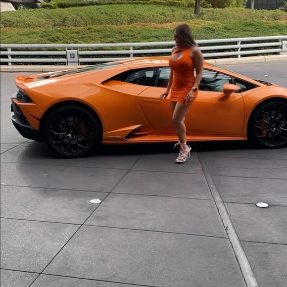 Snatched dress 🍊 - Picture 5 of 12